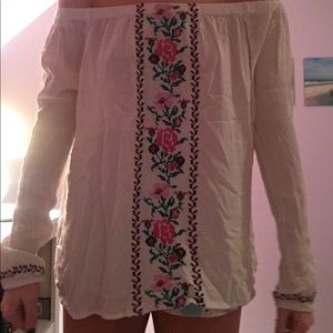 Embroidered off the shoulder top WILL BE IRONED